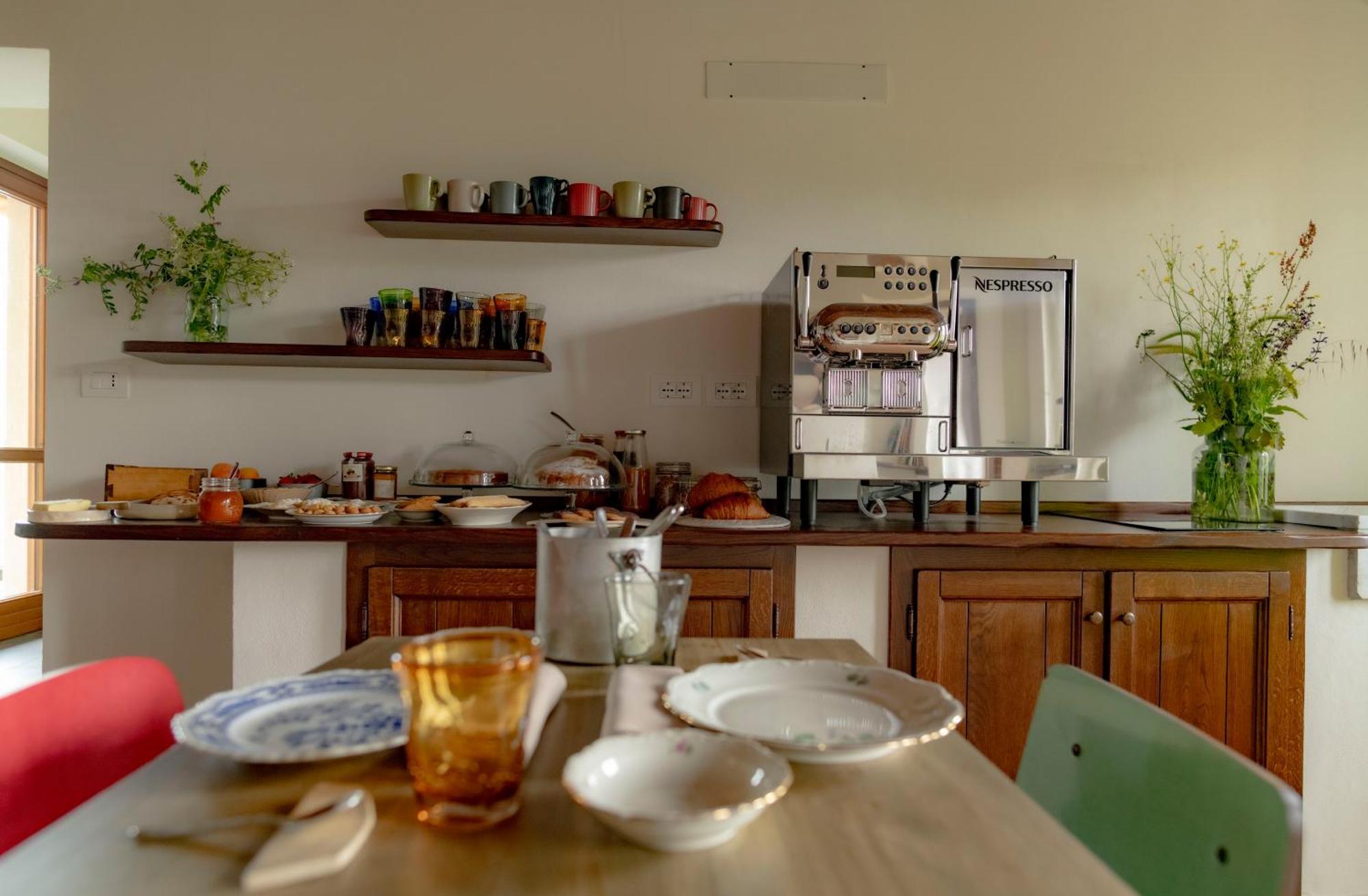 San Damiano dʼAsti Ca' Nadin Agriturismo מראה חיצוני תמונה